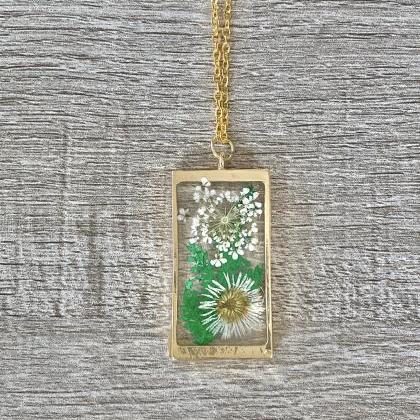 White Floral Resin Necklace