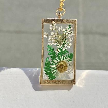White Floral Resin Necklace