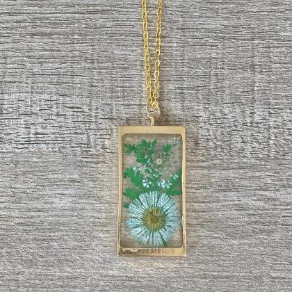 Blue Floral Resin 18 Inch Necklace